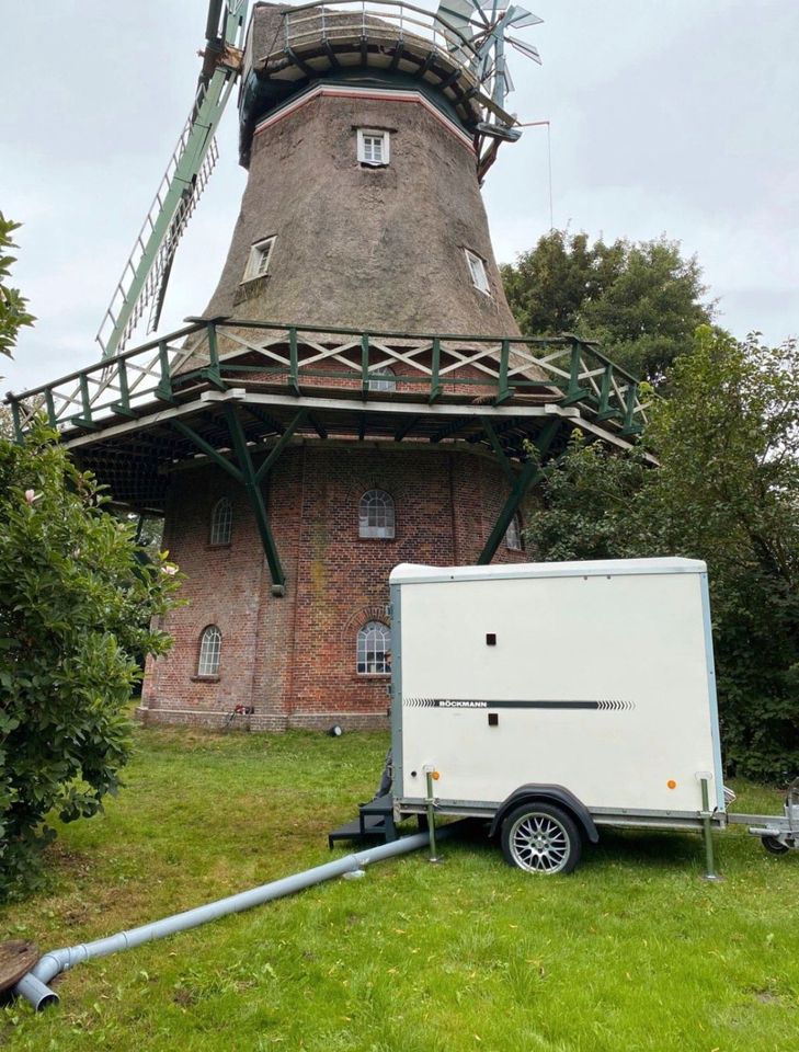 Vermiete Toilettenwagen WC-Anhänger Mobile Toilette in Stubben