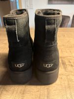 UGG Australia schwarz Gr 40 Stiefel Stiefelette Boots Rheinland-Pfalz - Idar-Oberstein Vorschau