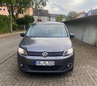 VW Touran 7 Sitzer Nordrhein-Westfalen - Oberhausen Vorschau