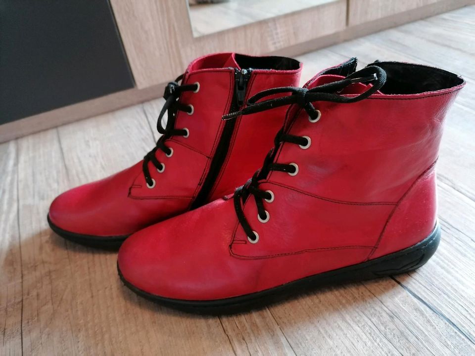 Rubber Stiefel Stiefeletten rot 40 echtes Leder in Radeberg