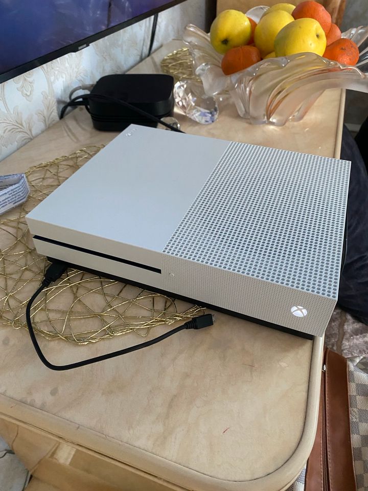 Xbox one s in Düsseldorf