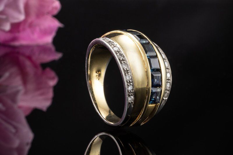 Ring mit Saphir eckig und Diamanten Brillanten Gelbgold Weißgold in Wegberg