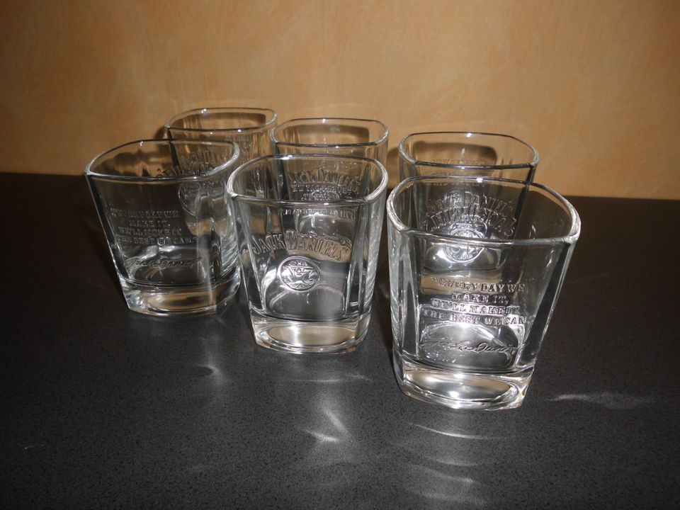 6 Stück neue Jack Daniels Whiskey Gläser Tumbler Relief in Gummersbach