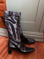 Cox Lack Stiefel Lackstiefel Vintage Schwarz Leder 38 Rheinland-Pfalz - Kadenbach Vorschau