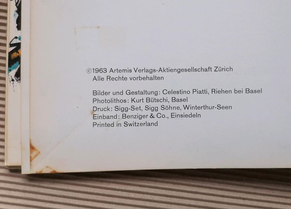 Celestino Piatti: Eulenglück 1963, glückliche Eulen in Kassel