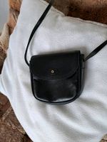 Crossover Handtasche bag Leder Aigner schwarz Schultertaschepp Niedersachsen - Jever Vorschau