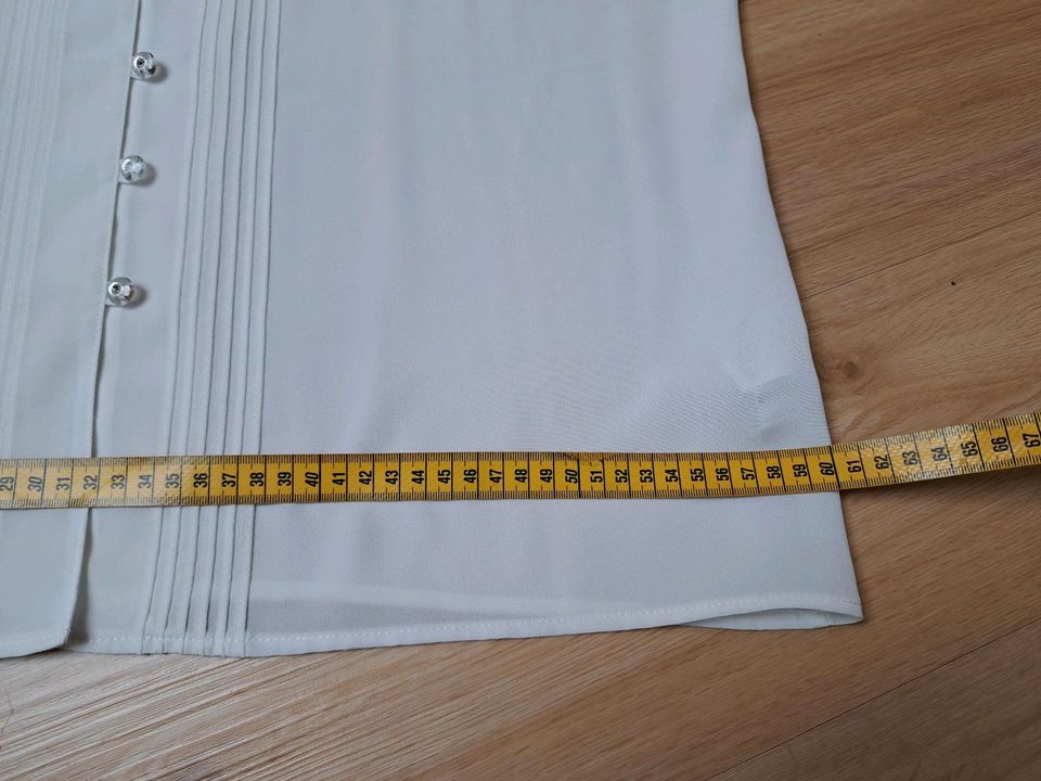 Elegante  weiße  Bluse XL in Dettingen unter Teck