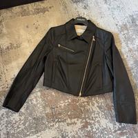 Patrizia Pepe kurze Blazer Lederjacke, NEU, Größe XS Kr. München - Unterhaching Vorschau