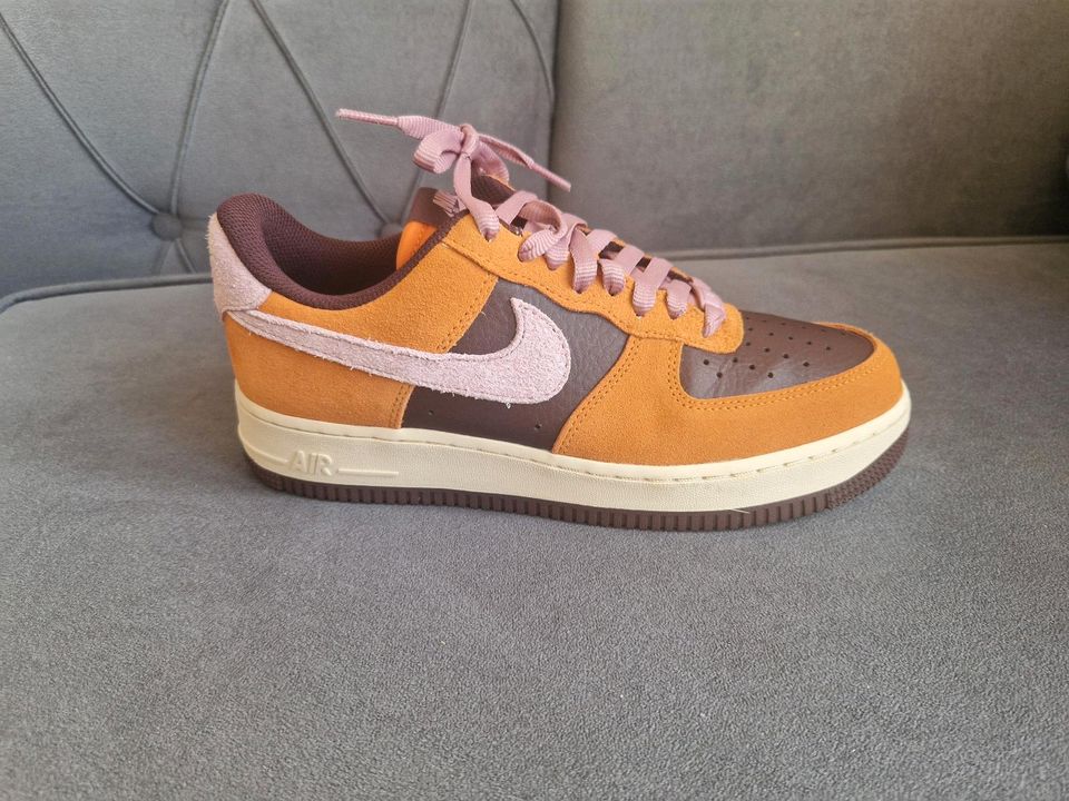 Dammen Nike Air Force 1 in Ditzingen