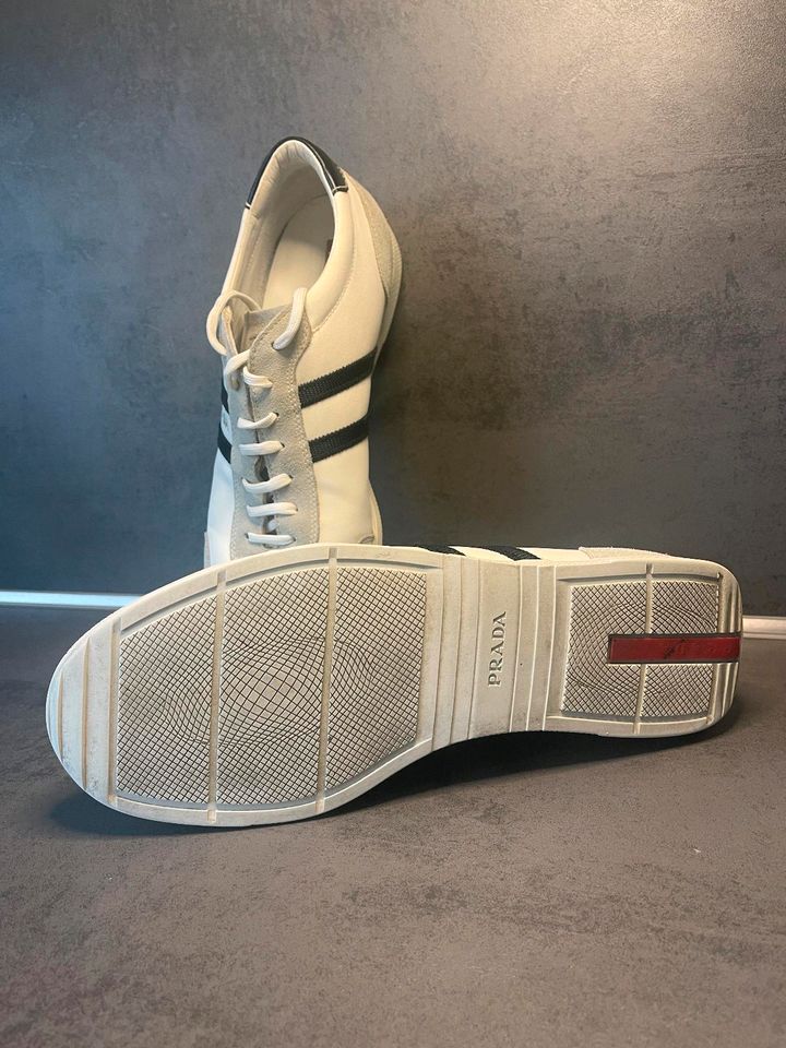 Prada Sneaker E1595 weiß beige Größe 8 / 42 Top Zustand in Bochum