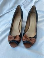 Peeptoe Pumps Blau Braun Leder 42 Nordrhein-Westfalen - Solingen Vorschau