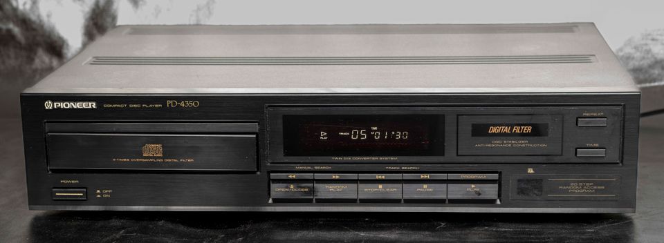 CD- Player "Pioneer PD-4350" in Mauritz