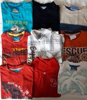 Shirts, Jacken und kurze Hosen Jungen Größe 104 Niedersachsen - Schortens Vorschau