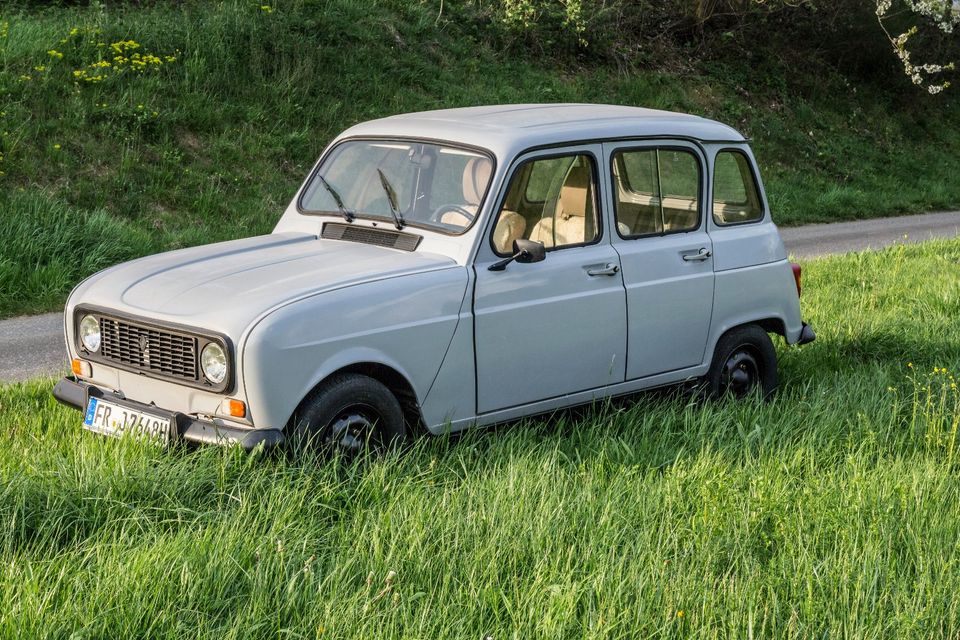 Renault R4 mit H- Zulassung in Merdingen