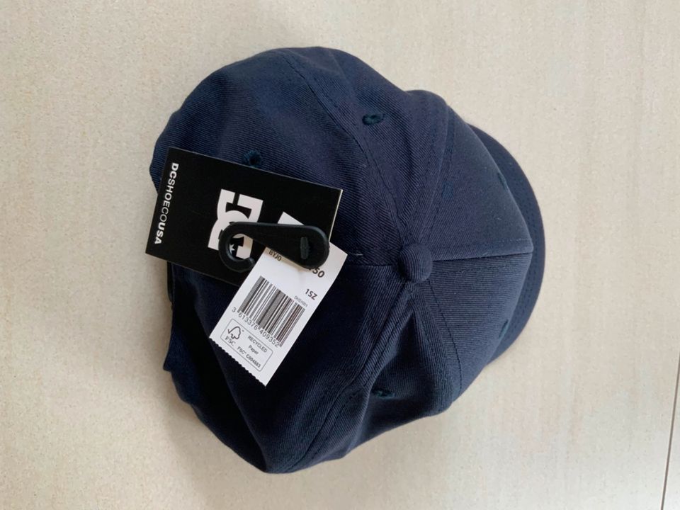 DC Cap Mütze SnapBack blau Neu OVP Etikett DC Shoe Co USA in Lebach