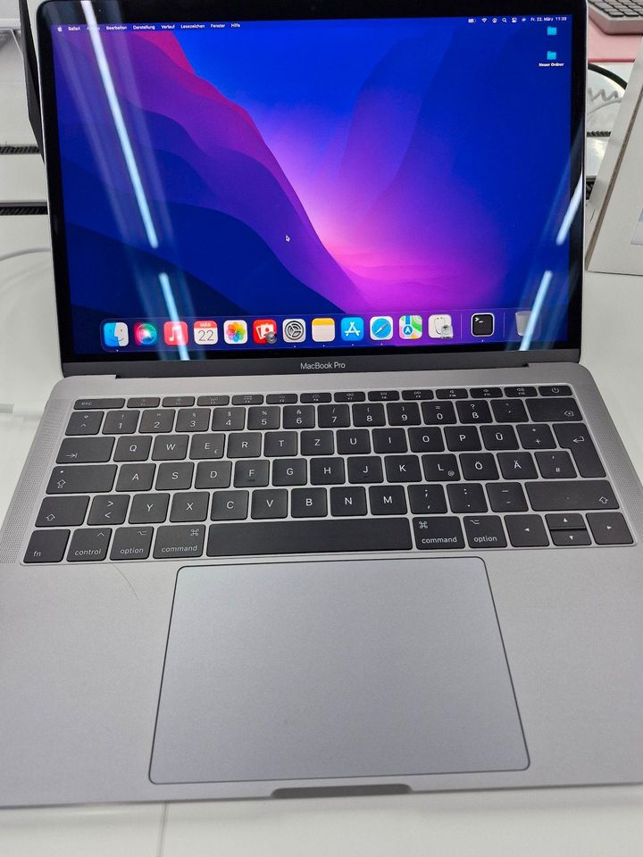 Apple MacBook Pro 13" MPXT2D/A in Friesoythe