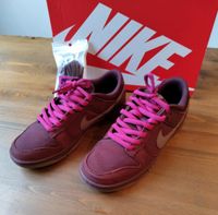 Nike Dunk Low Retro PRM Burgundy Crush, EU 41 / US 8 Berlin - Steglitz Vorschau