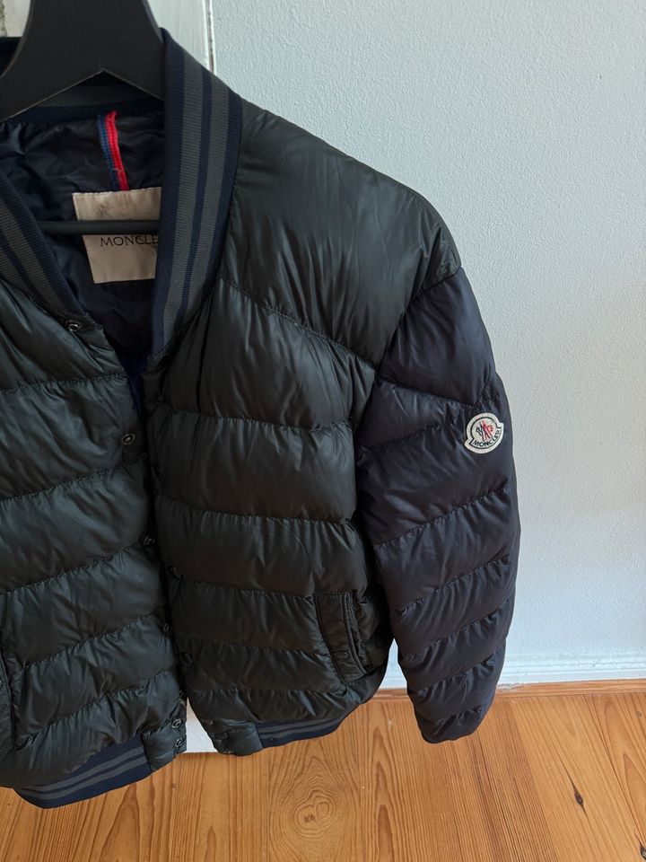 Moncler Jacke in Hamburg