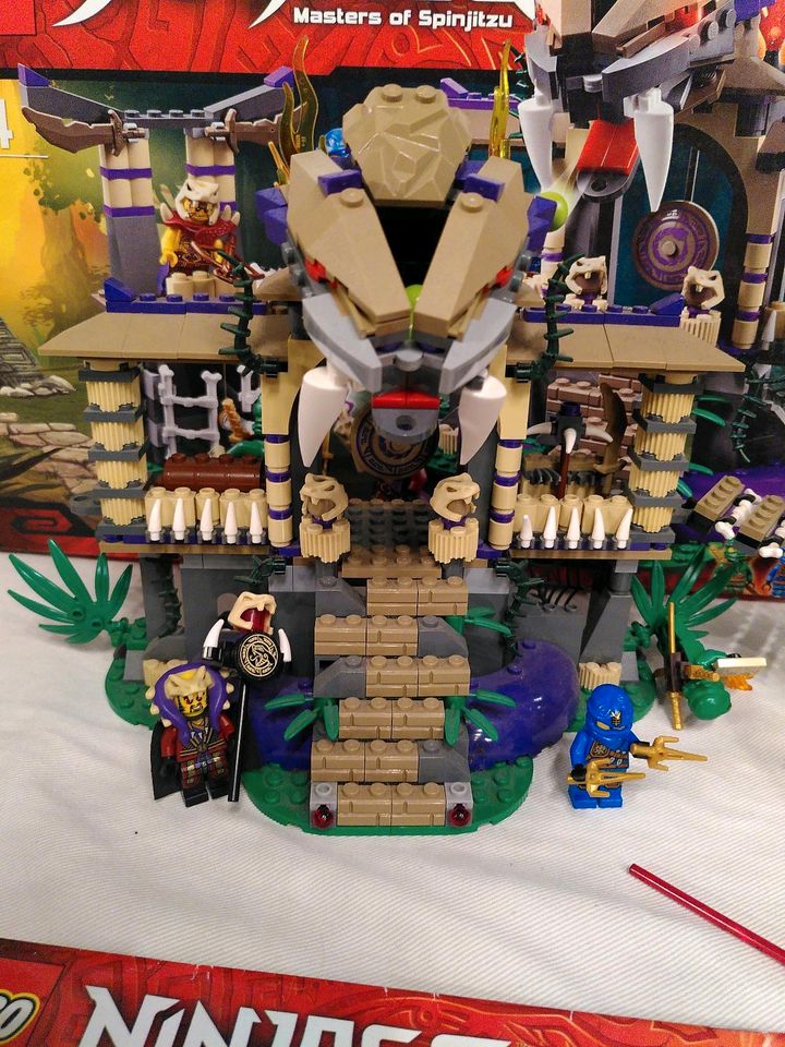 Lego Ninjago 70749 Tempel der Anacondrai in Falkensee