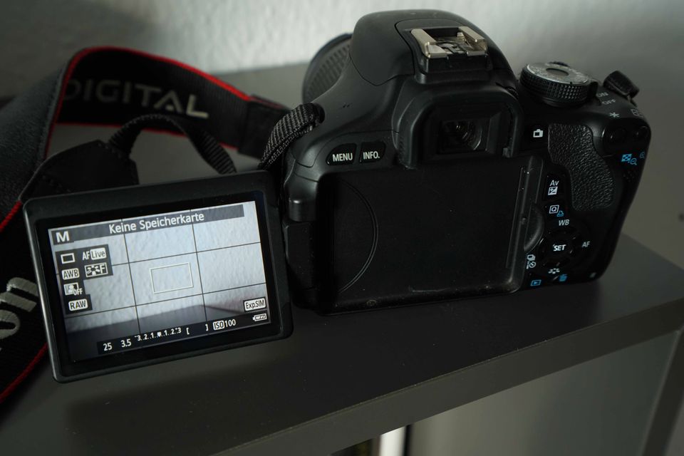 Spiegelreflexkamera Canon EOS 600D in Aschersleben