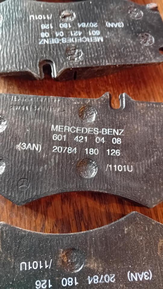 Bremsklötze komplett vorn, DB 310D, MB, 6014210408 in Haage
