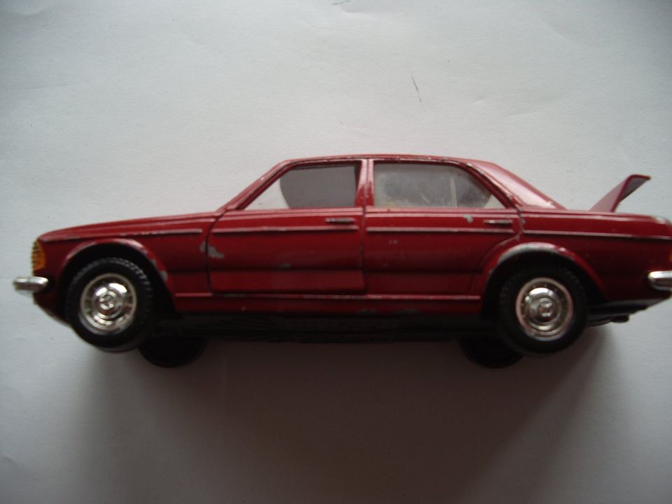 Modellauto ☀️ Mercedes Benz 200D-3 ☀️ CURSOR ☀️ Modell 576 (14cm) in Bottrop