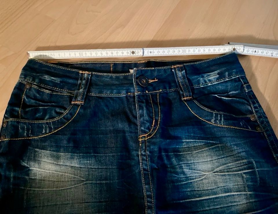 Jeans Minirock Stonewashed Gr. 38 Only in Leonberg