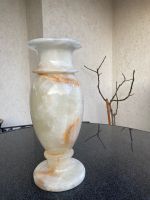 Wunderschöne hohe Vase aus Jade 9,7 kg Baden-Württemberg - Freiburg im Breisgau Vorschau