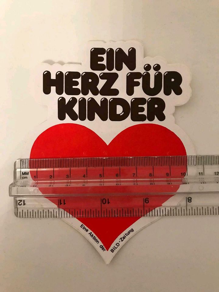 Aufkleber Sticker Ein Herz für Kinder in Waldsolms