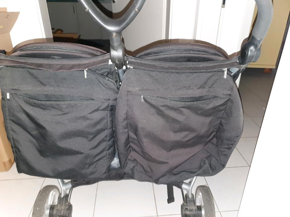 Zwillingswagen Buggy Zwillinge Kinderwagen B-Agile Britax double in Willich